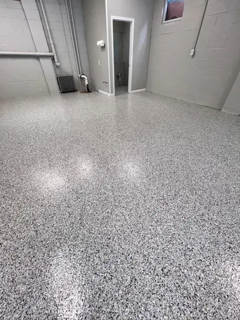 Resin4U job: basement flake